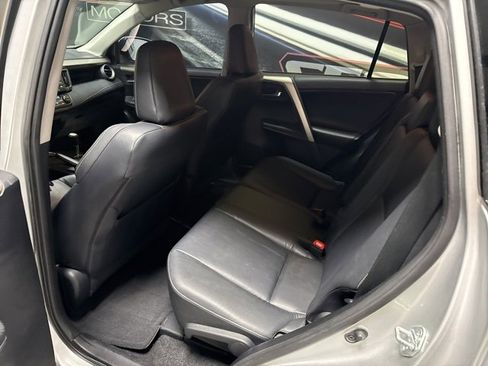 Used 2014 Toyota RAV4 Limited image 11