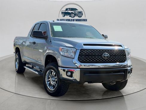 Used 2019 Toyota Tundra SR5 w/ SR5 Upgrade Package image 2