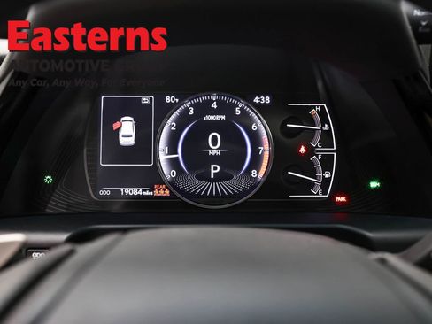 Used 2024 Lexus ES 250 w/ Premium Package image 18