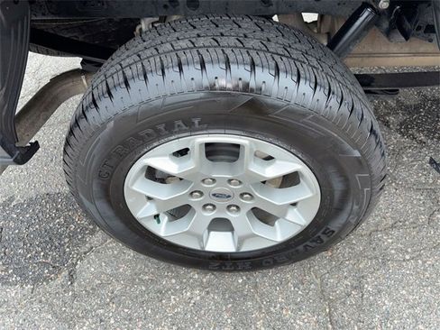 Used 2023 Ford F150 XLT image 10