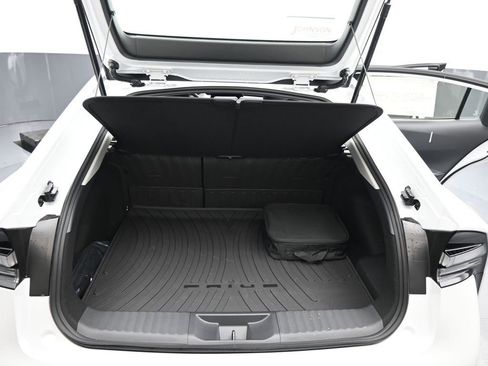 New 2026 Toyota Prius Plug-In Hybrid FWD image 14