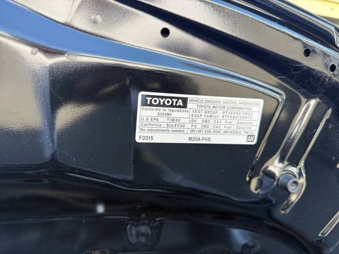 Used 2024 Toyota Corolla LE FWD image 13