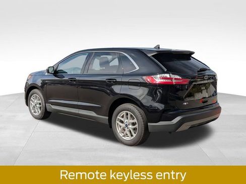 Certified 2022 Ford Edge SEL w/ Convenience Package image 8