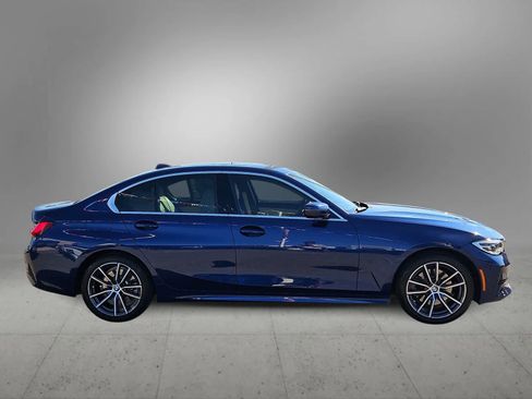 Used 2020 BMW 330i Sedan w/ Premium Package image 10