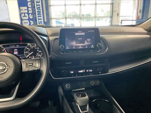 Used 2023 Nissan Rogue SV AWD/4WD image 18