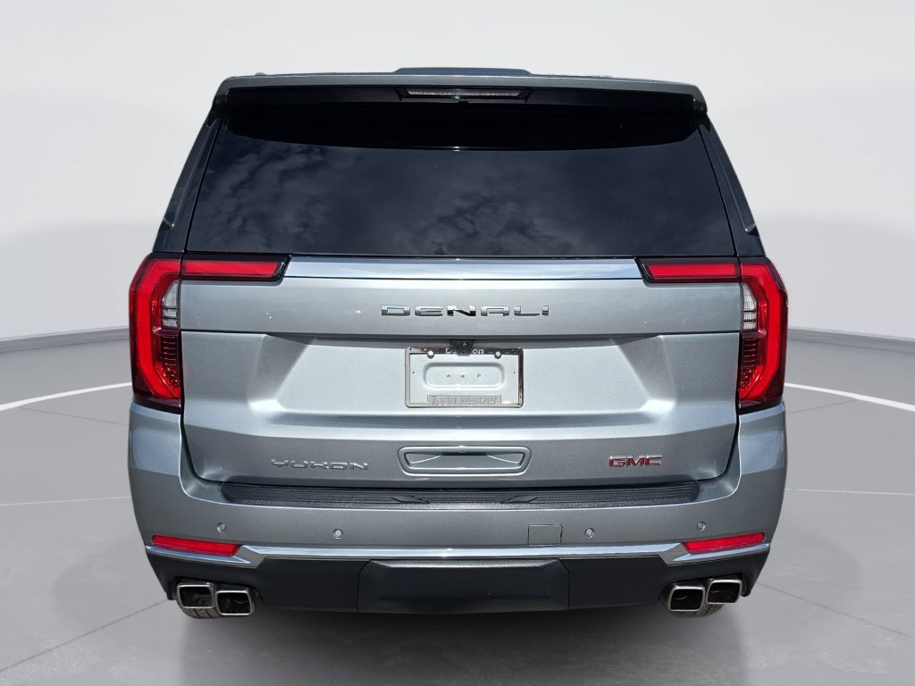 Used 2025 GMC Yukon Denali w/ Sun & Power Step Package AWD/4WD image 5
