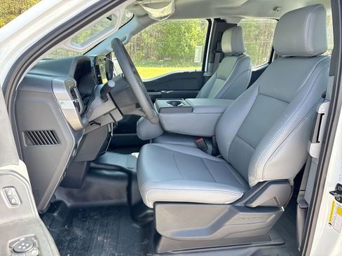 New 2026 Ford F150 XL RWD image 17