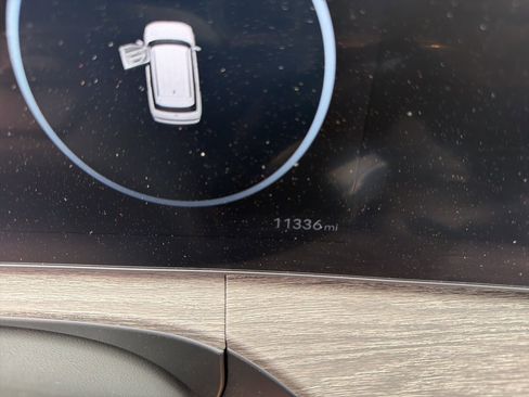 Used 2025 Hyundai Santa Fe Calligraphy image 17