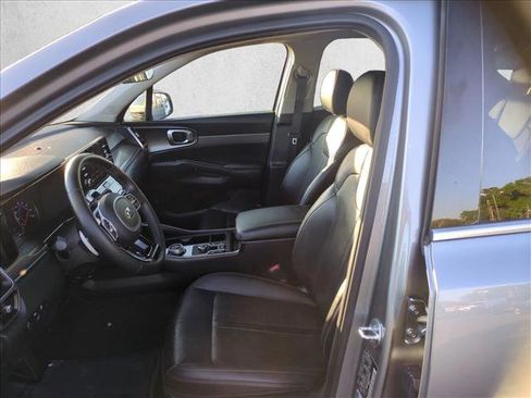 Used 2021 Kia Sorento EX FWD image 15