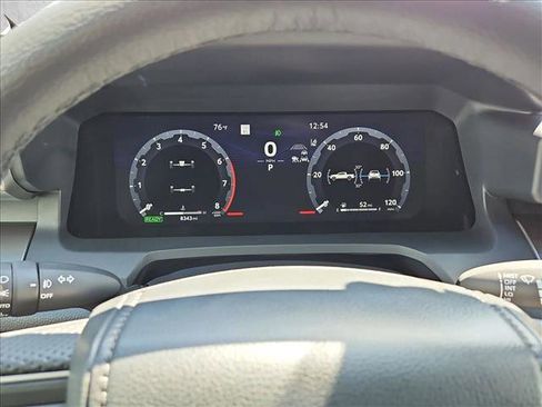 Used 2025 Toyota Tacoma TRD Sport image 10