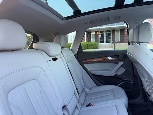 Used 2022 Audi Q5 2.0T Premium Plus AWD/4WD image 29
