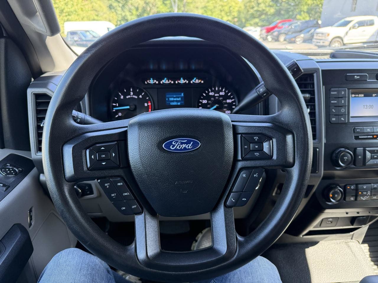 Used 2020 Ford F550 4x4 Regular Cab Super Duty w/ Power Equipment Group image 28