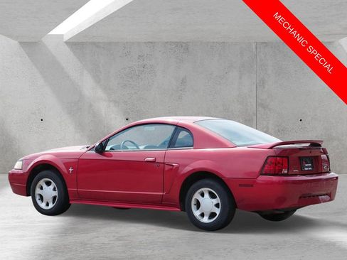 Used 2000 Ford Mustang Coupe image 4
