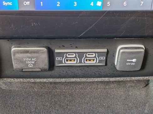 Used 2024 Jeep Grand Wagoneer Series III w/ Rear Seat Video Group 1 AWD/4WD image 38