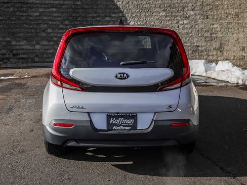 Used 2021 Kia Soul S image 8