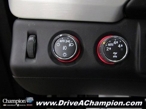 Used 2016 GMC Yukon SLE w/ HD Trailering Package image 23