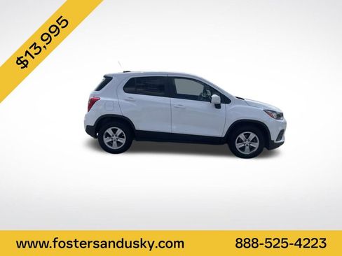 Used 2020 Chevrolet Trax LS w/ Tint and Cruise Package FWD image 6