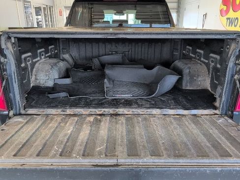 Certified 2022 Chevrolet Silverado 1500 RST AWD/4WD image 29