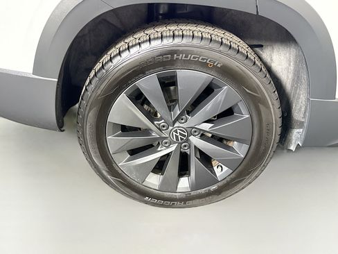 Used 2022 Volkswagen Taos S FWD image 33