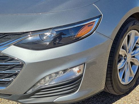 Used 2023 Chevrolet Malibu LT image 10