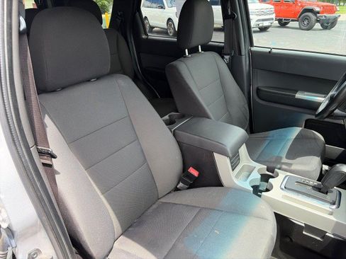 Used 2012 Ford Escape XLT FWD image 19