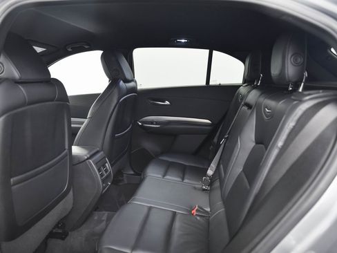 Used 2023 Cadillac XT4 Premium Luxury image 12