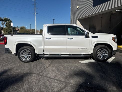 Used 2022 GMC Sierra 1500 SLT w/ SLT Premium Plus Package image 4