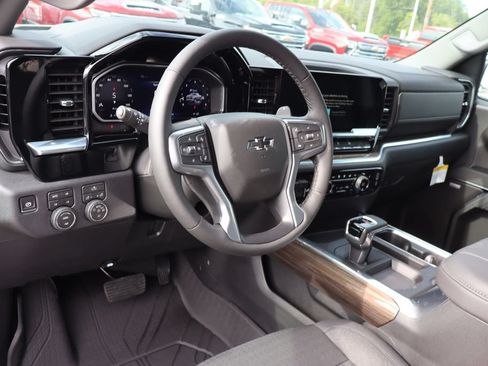 New 2026 Chevrolet Silverado 1500 RST w/ Convenience Package II AWD/4WD image 6