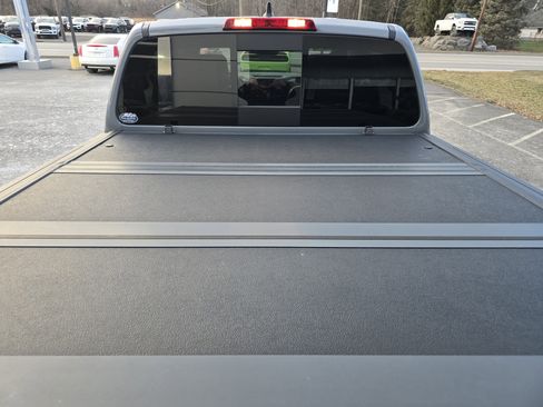 Used 2023 Nissan Frontier PRO-4X w/ Pro-4X Premium Package image 5