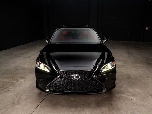 Used 2024 Lexus ES 350 F Sport w/ Accessory Package (Z2) FWD image 6