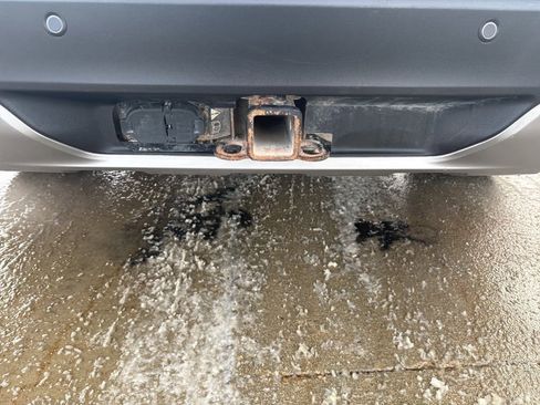 Used 2020 Ford Explorer Platinum w/ Premium Technology Package image 20