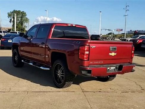 Certified 2018 Chevrolet Silverado 1500 LT w/ Texas Edition image 7