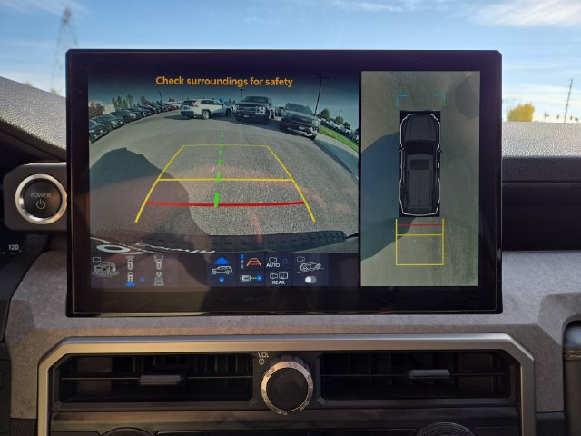 Used 2025 Toyota 4Runner Trailhunter AWD/4WD image 30