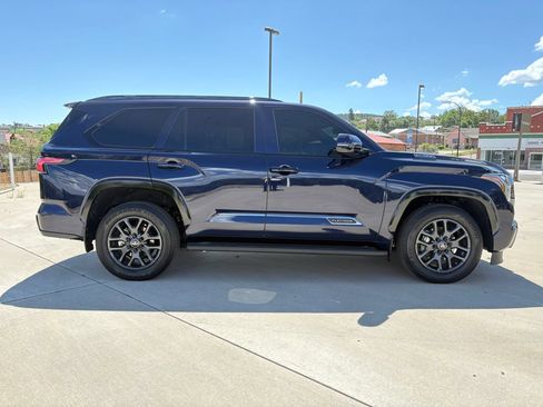 Used 2026 Toyota Sequoia Platinum AWD/4WD image 7