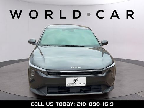 Used 2025 Kia K4 EX FWD image 4