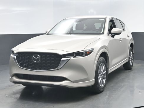 Used 2025 MAZDA CX-5 AWD 2.5 S w/ Select Package image 11
