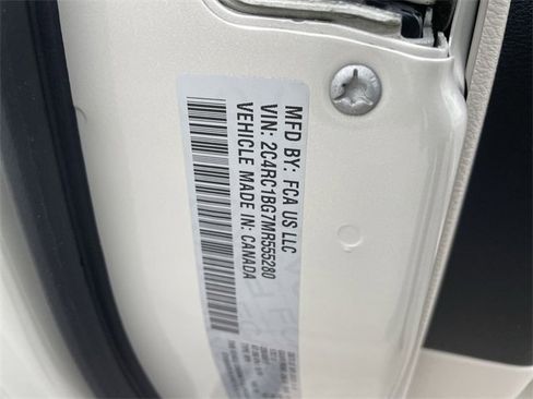 Used 2021 Chrysler Pacifica Touring-L w/ Premium & Safety Sphere Group image 34