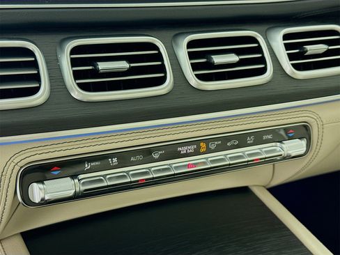 New 2026 Mercedes-Benz GLE 450 4MATIC image 17