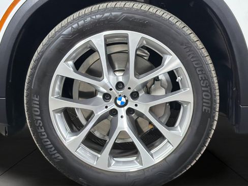 Used 2023 BMW X5 sDrive40i w/ Climate Comfort Package RWD image 25