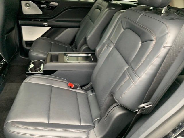 New 2026 Lincoln Aviator Reserve AWD/4WD image 16