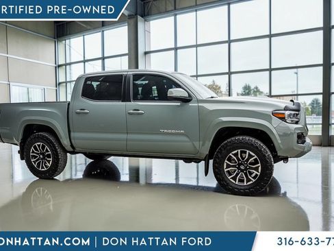 Used 2023 Toyota Tacoma TRD Sport w/ Technology Package AWD/4WD image 27