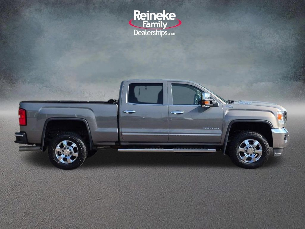 Used 2017 GMC Sierra 3500 SLT w/ Duramax Plus Package AWD/4WD image 5