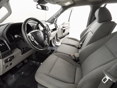 Used 2019 Ford F150 XLT w/ Equipment Group 302A Luxury image 11