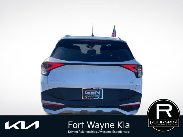 Certified 2024 Kia Sportage EX AWD/4WD image 4