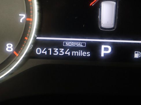 Used 2024 Mitsubishi Outlander SE image 40