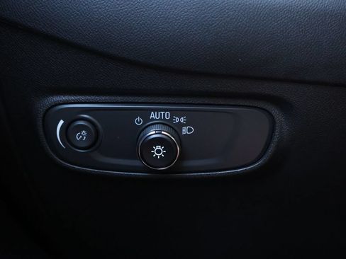 Certified 2024 Chevrolet Equinox LT FWD image 35