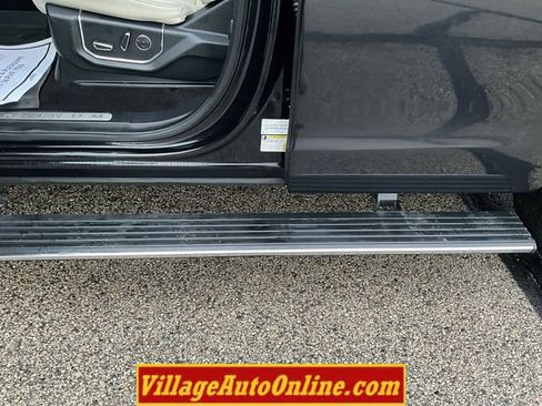 Used 2021 Ford Expedition Platinum image 23