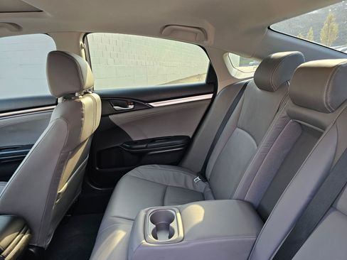 Used 2019 Honda Civic EX-L image 20