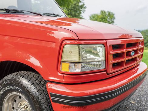 Used 1995 Ford Bronco XLT AWD/4WD image 70