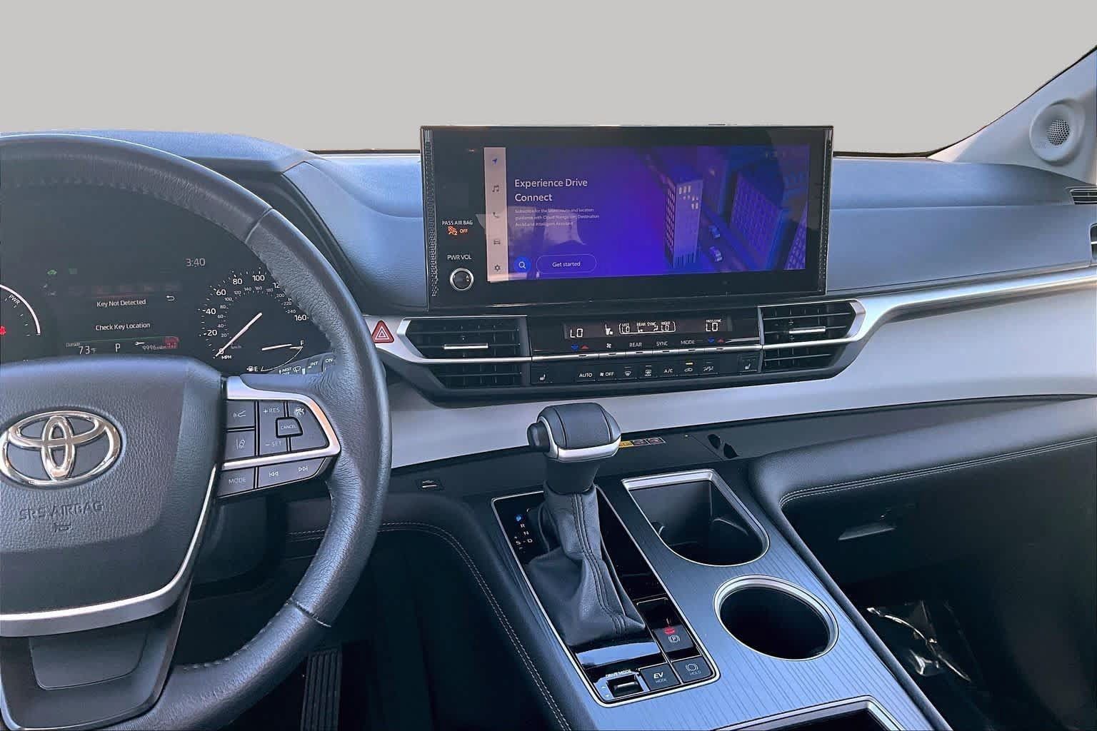 Certified 2025 Toyota Sienna XLE w/ XLE Plus Package AWD/4WD image 6
